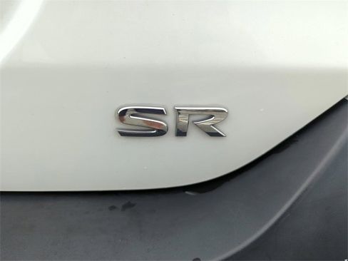 Certified 2019 Nissan Kicks SR w/ SR Premium Package image 44