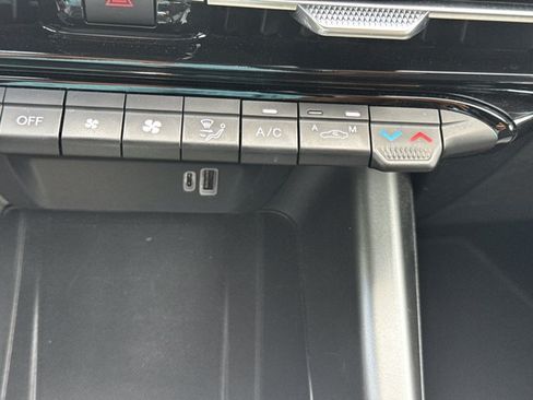 Used 2025 Dodge Hornet R/T AWD/4WD image 34