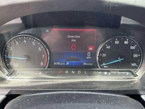 Used 2023 Ford Explorer XLT w/ Equipment Group 202A AWD/4WD image 19