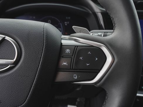 Used 2023 Lexus RZ 450e Premium w/ Technology Package image 22