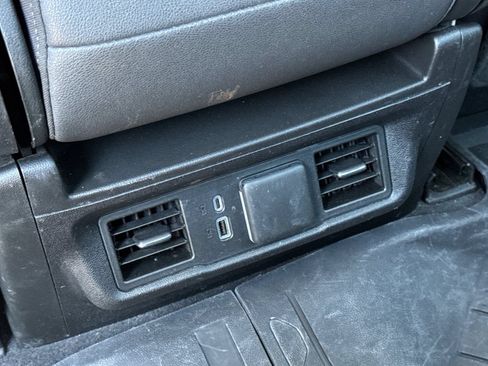 Used 2024 Chevrolet Silverado 2500 LTZ AWD/4WD image 13