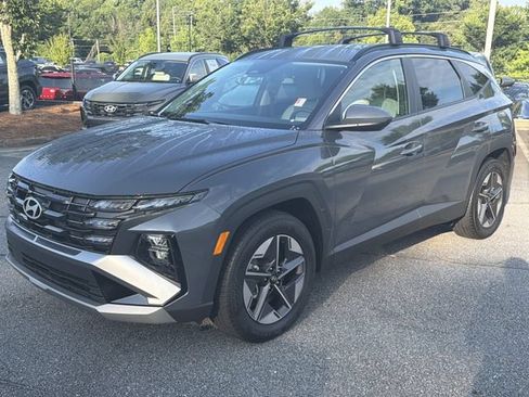 Certified 2026 Hyundai Tucson SEL Plus FWD image 3