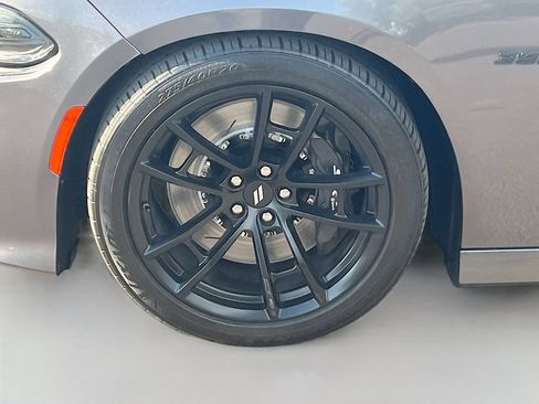 Used 2021 Dodge Charger Scat Pack w/ Dynamics Package RWD image 29