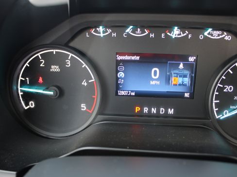 Used 2024 Ford F550 4x4 Regular Cab Super Duty image 16