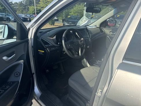 Used 2017 Hyundai Santa Fe Sport AWD/4WD image 4