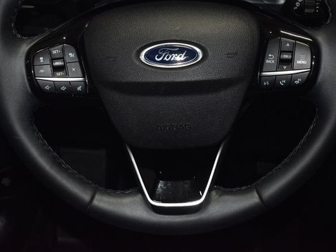 Used 2022 Ford Escape Titanium w/ Class II Trailer Tow Package AWD/4WD image 18