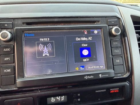 Used 2014 Toyota Tacoma 4x4 Double Cab w/ TRD Off-Road Package image 10