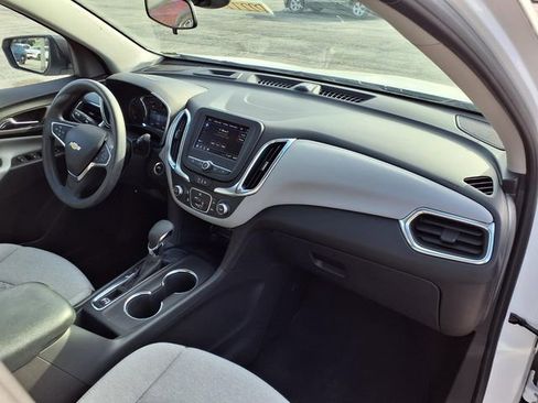 Used 2024 Chevrolet Equinox LS w/ LS Convenience Package FWD image 88