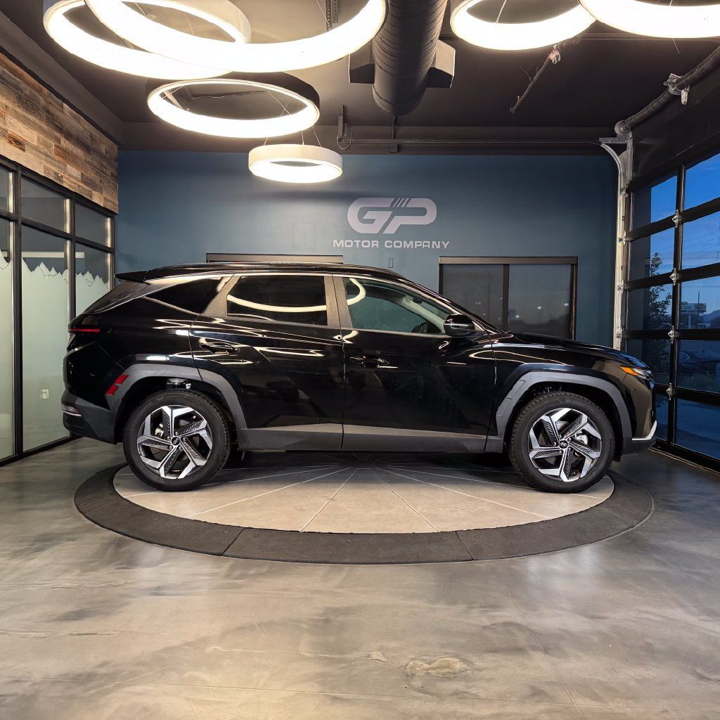 Used 2022 Hyundai Tucson SEL w/ Convenience Package AWD/4WD image 2