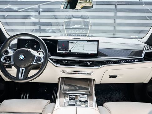 Used 2024 BMW X7 M60i w/ Executive Package AWD/4WD image 59