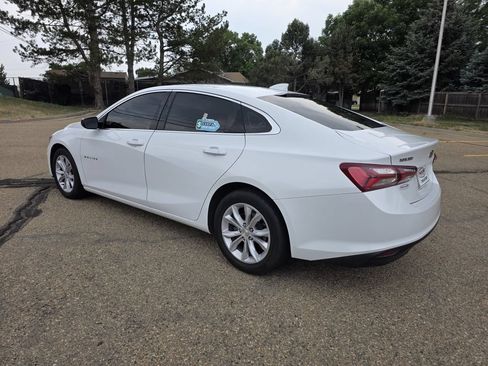 Used 2020 Chevrolet Malibu LT FWD image 3