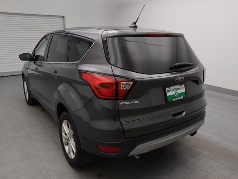 Used 2019 Ford Escape SE AWD/4WD image 5