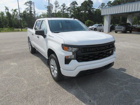New 2026 Chevrolet Silverado 1500 Custom RWD image 4