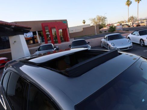 Used 2014 Porsche Cayenne GTS image 56