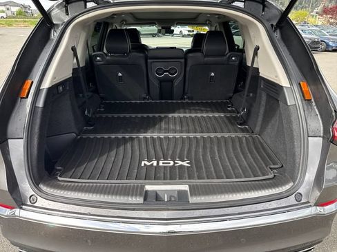 Used 2024 Acura MDX SH-AWD w/ Advance Package image 13