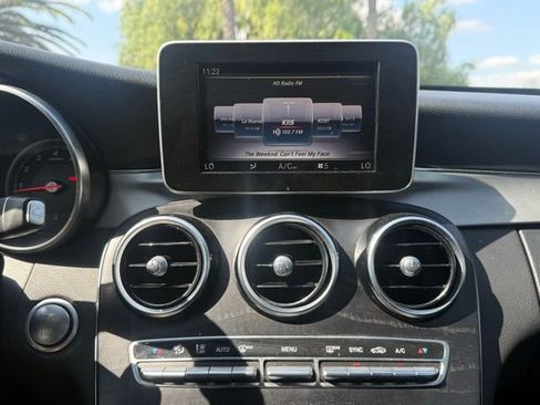 Used 2018 Mercedes-Benz C 300 4MATIC Sedan image 24