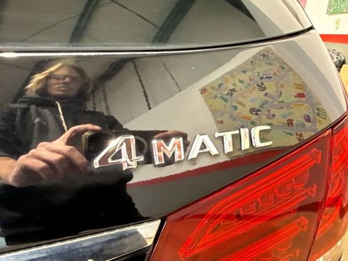 Used 2014 Mercedes-Benz E 350 4MATIC image 84