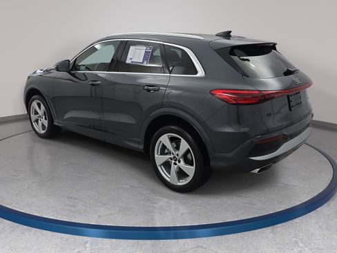 Used 2025 Audi Q5 Premium Plus w/ Premium Plus AWD/4WD image 7