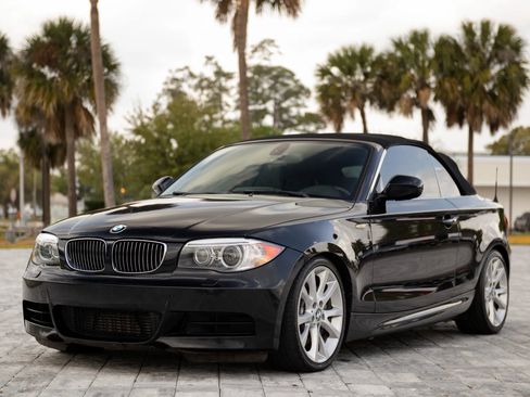 Used 2012 BMW 135i Convertible image 6