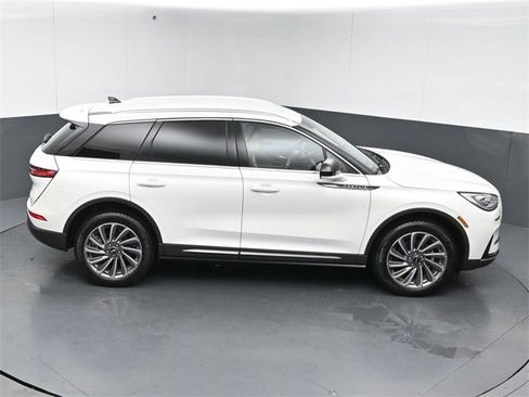 Certified 2023 Lincoln Corsair Reserve w/ Towing Package image 52