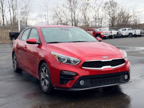 Used 2019 Kia Forte LXS image 3