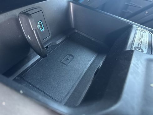 Used 2022 Ford Bronco Wildtrak image 29