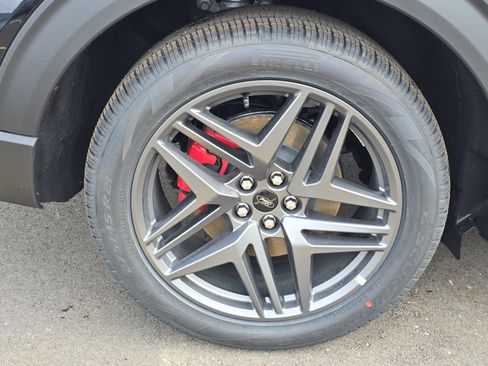 New 2026 Ford Explorer ST image 5