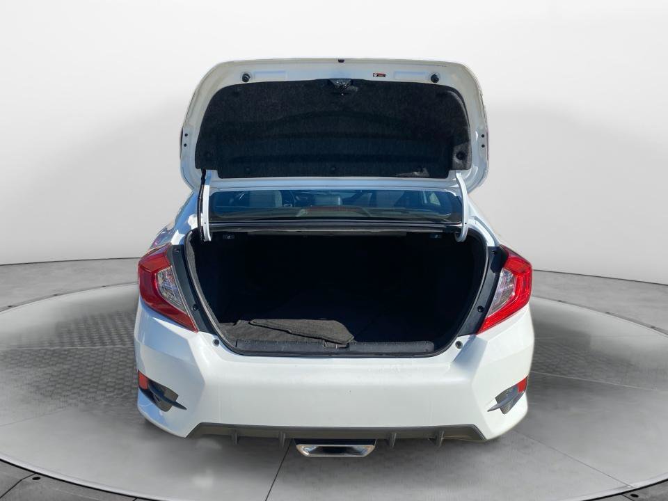 Used 2019 Honda Civic Sport image 18