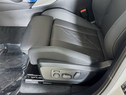 New 2026 BMW X3 xDrive30 w/ Premium Package image 19