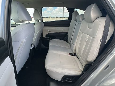 Used 2025 Hyundai Tucson SEL FWD image 31