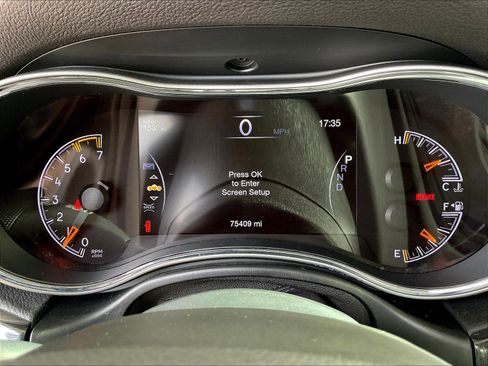 Used 2019 Jeep Grand Cherokee Trailhawk AWD/4WD image 13