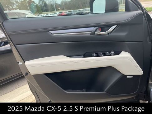 New 2025 MAZDA CX-5 AWD 2.5 S w/ Premium Plus Pkg image 6