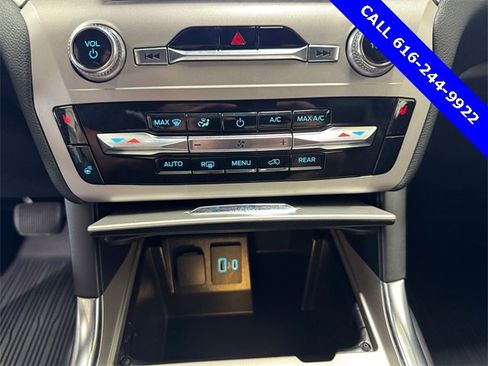 Used 2023 Ford Explorer XLT w/ Equipment Group 202A image 14