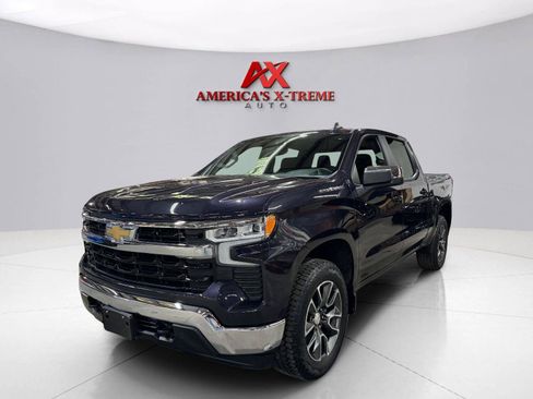 Used 2023 Chevrolet Silverado 1500 LT AWD/4WD image 2