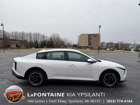 Certified 2025 Kia K4 EX image 6