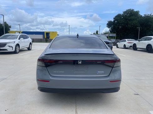 Used 2023 Honda Accord Sport image 6