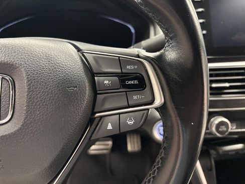 Used 2022 Honda Accord Sport image 14