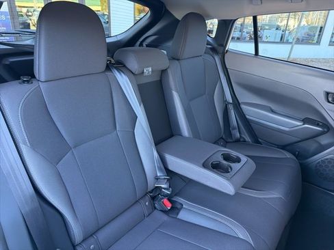Certified 2025 Subaru Crosstrek 2.0i Premium image 28