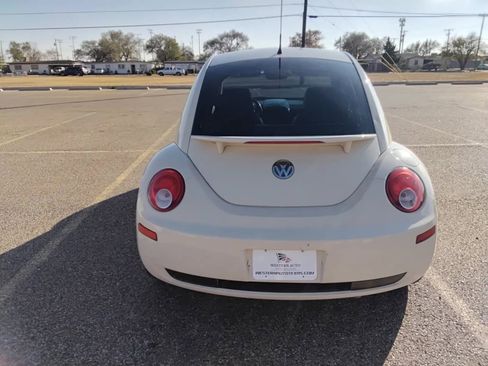 Used 2007 Volkswagen Beetle Coupe w/ Package 2 image 8