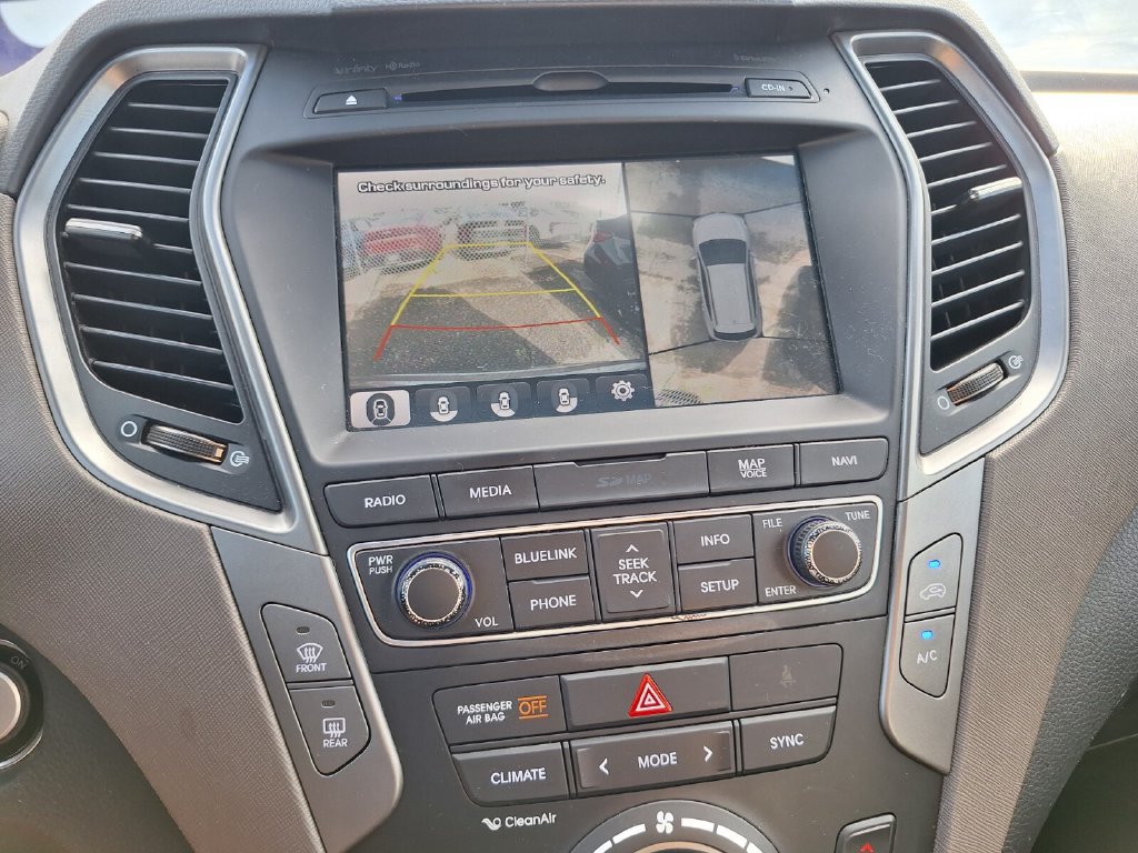 Used 2017 Hyundai Santa Fe Sport w/ 2.4L Tech Package 04 FWD image 24