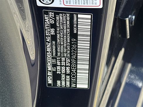 Used 2023 Mercedes-Benz EQS 580 4MATIC Sedan w/ Exclusive Trim Package image 38