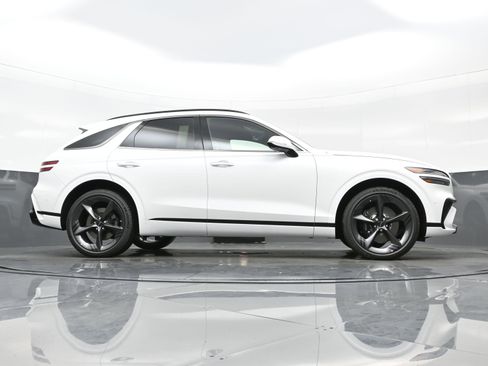 New 2026 Genesis GV70 3.5T Sport Prestige image 18