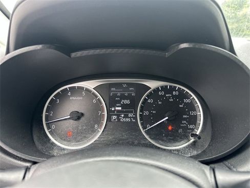 Used 2021 Nissan Versa S image 14