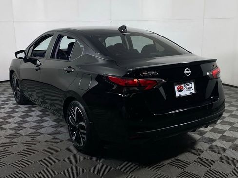 New 2025 Nissan Versa SR w/ Trunk Package FWD image 5