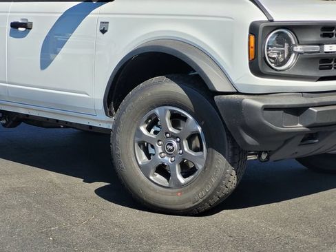 New 2026 Ford Bronco Big Bend AWD/4WD image 2