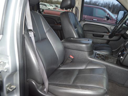 Used 2014 GMC Sierra 2500 SLT w/ SLT Convenience Package image 22