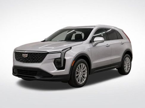 Used 2025 Cadillac XT4 Premium Luxury FWD image 4