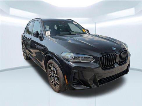Used 2023 BMW X3 sDrive30i w/ M Sport Package RWD image 3