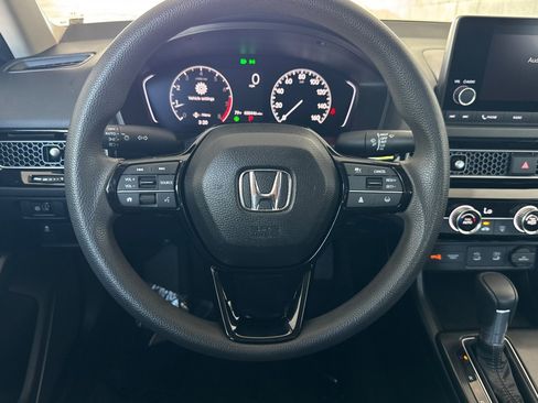 Used 2025 Honda Civic LX image 29