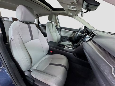 Used 2020 Honda Civic EX image 30